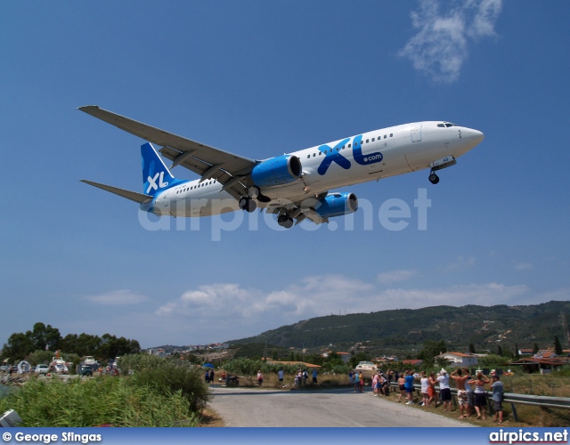 G-XLAD, Boeing 737-800, XL Airways