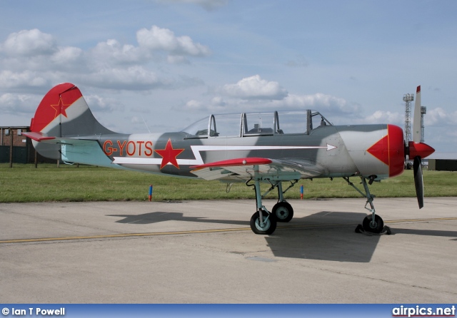 G-YOTS, Yakovlev Yak-52, Private