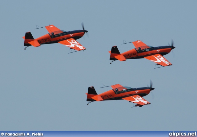 G-ZEXL, Extra 300-L, The Blades