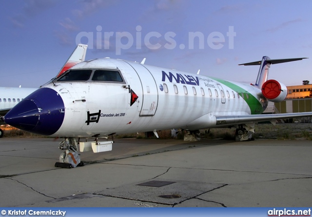 HA-LNA, Bombardier CRJ-200ER, MALEV Hungarian Airlines