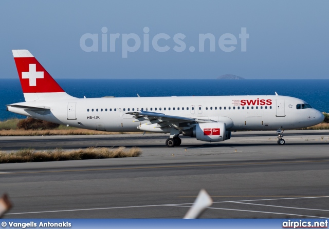 HB-IJK, Airbus A320-200, Swiss International Air Lines