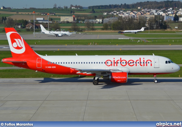 HB-IOR, Airbus A320-200, Air Berlin