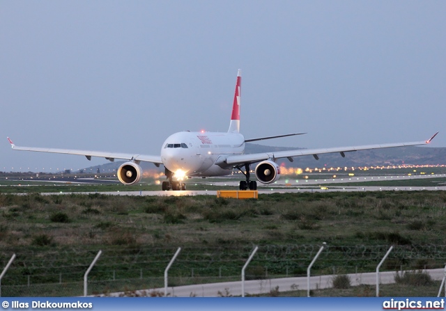 HB-IQC, Airbus A330-200, Swiss International Air Lines