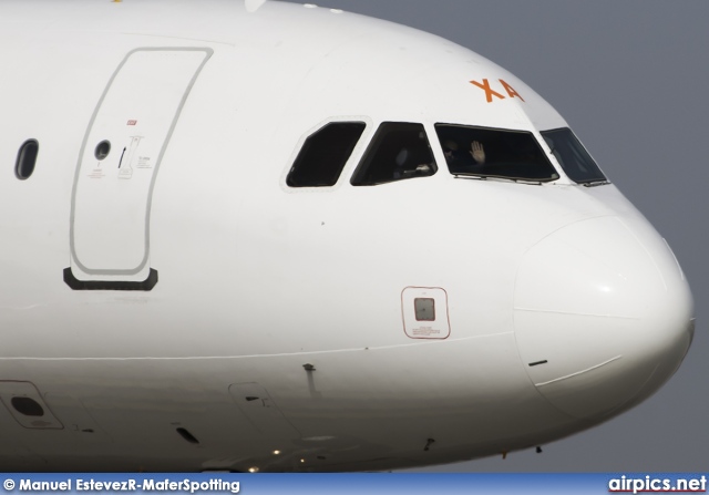 HB-JXA, Airbus A319-100, easyJet Switzerland