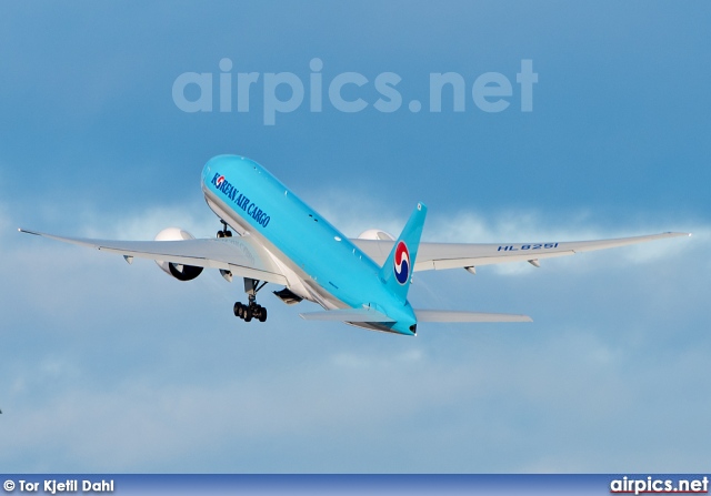 HL8251, Boeing 777F, Korean Air Cargo