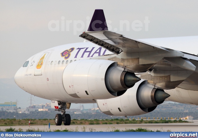 HS-TLA, Airbus A340-500, Thai Airways