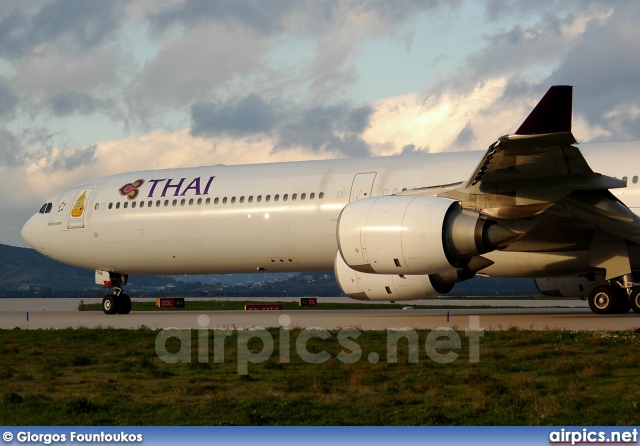 HS-TNE, Airbus A340-600, Thai Airways