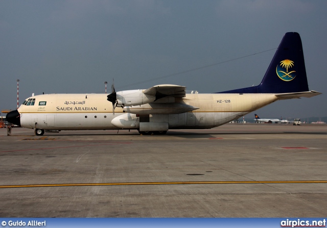 HZ-128, Lockheed L-100-30 Hercules, Royal Saudi Air Force