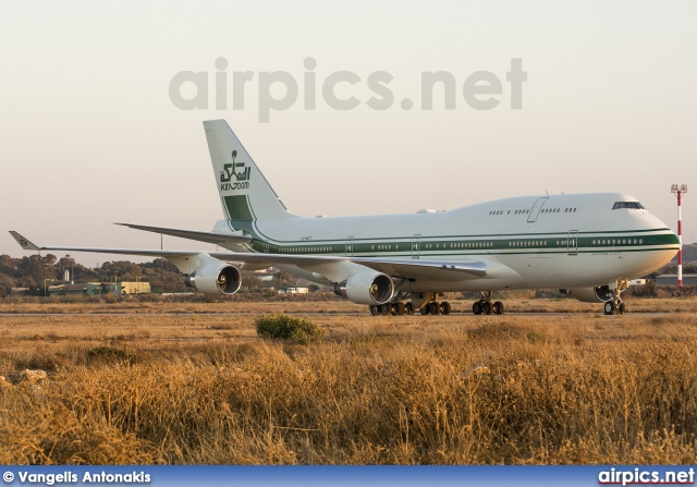 HZ-WBT7, Boeing 747-400, Kingdom Holding