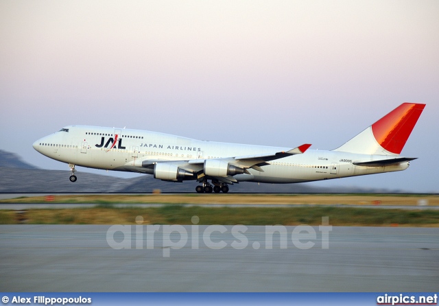 JA8086, Boeing 747-400, Japan Airlines