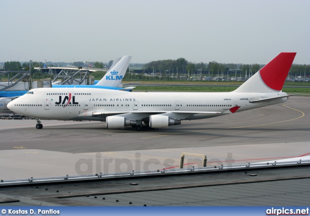 JA8088, Boeing 747-400, Japan Airlines