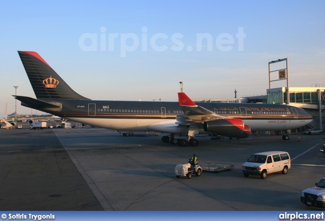 JY-AIC, Airbus A340-200, Royal Jordanian