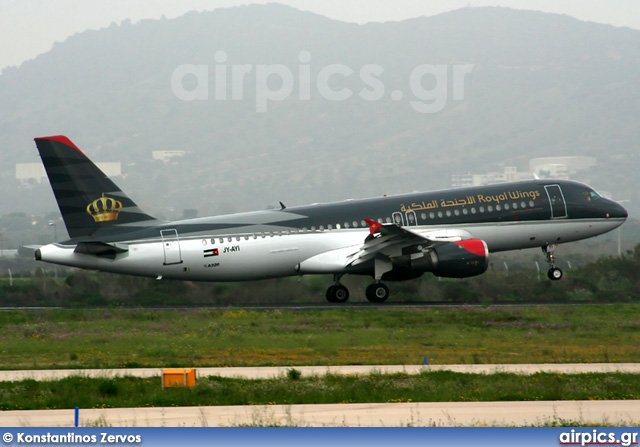 JY-AYI, Airbus A320-200, Royal Wings