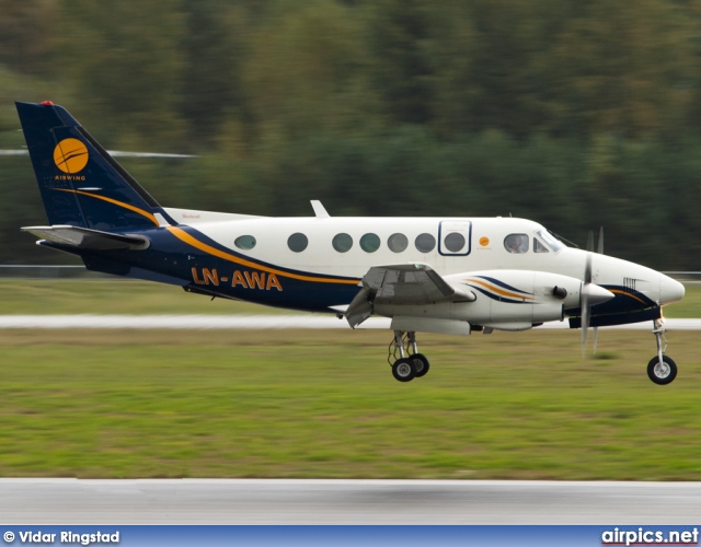 LN-AWA, Beech A100 King Air, Airwing