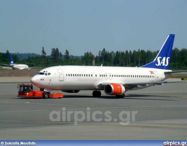 LN-BRI, Boeing 737-400, SAS Norge