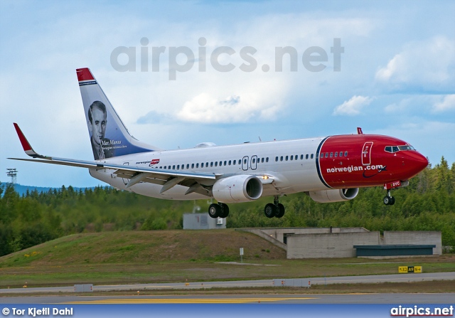 LN-DYC, Boeing 737-800, Norwegian Air Shuttle