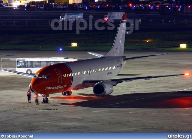 LN-KKU, Boeing 737-300, Norwegian Air Shuttle