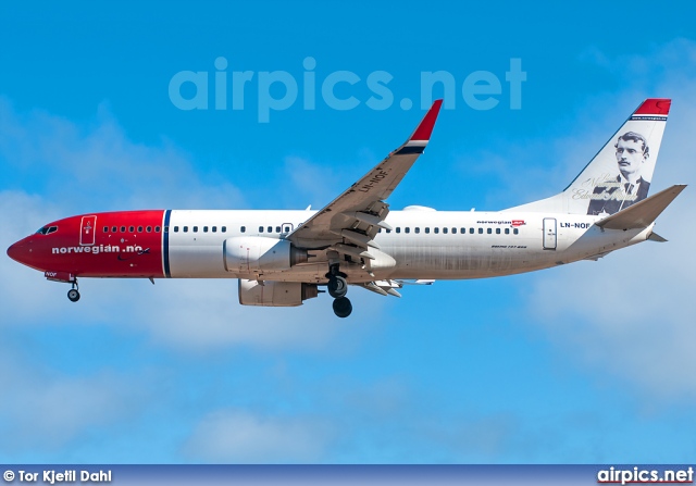 LN-NOF, Boeing 737-800, Norwegian Air Shuttle