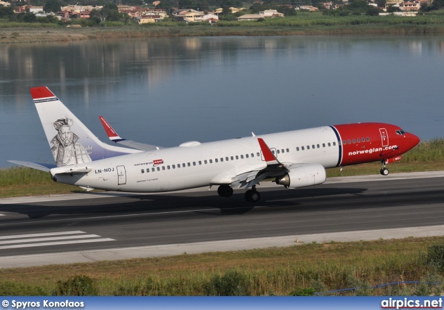 LN-NOJ, Boeing 737-800, Norwegian Air Shuttle