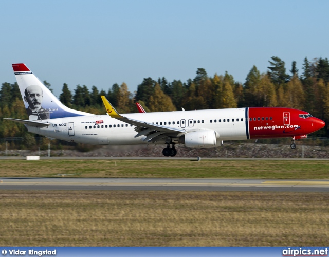 LN-NOQ, Boeing 737-800, Norwegian Air Shuttle
