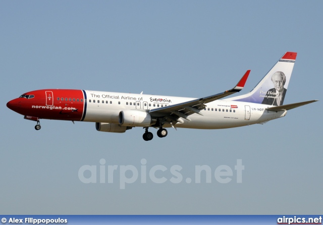 LN-NOT, Boeing 737-800, Norwegian Air Shuttle