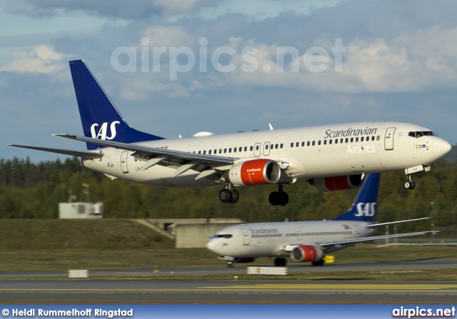 LN-RCX, Boeing 737-800, Scandinavian Airlines System (SAS)