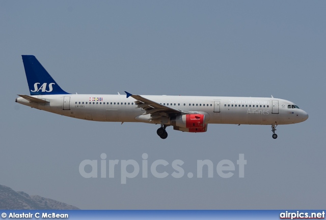 LN-RKI, Airbus A321-200, Scandinavian Airlines System (SAS)