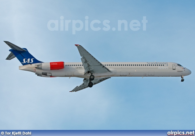 LN-ROX, McDonnell Douglas MD-82, Scandinavian Airlines System (SAS)