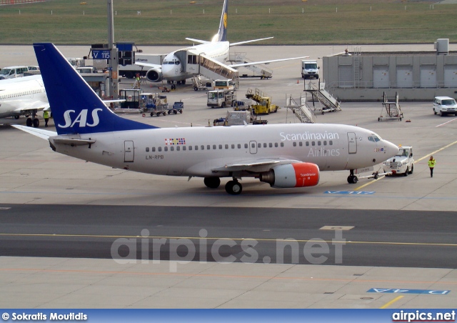 LN-RPB, Boeing 737-600, Scandinavian Airlines System (SAS)