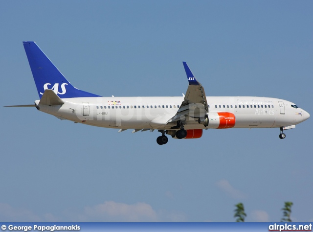 LN-RRJ, Boeing 737-800, Scandinavian Airlines System (SAS)