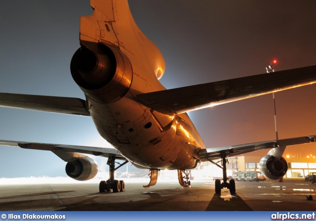 N102CK, Lockheed L-1011-200F Tristar, Untitled