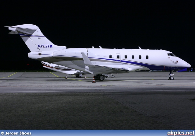 N125TM, Bombardier Challenger 300BD-100, Private