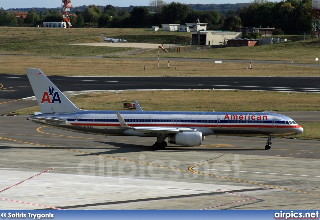 N176AA, Boeing 757-200, American Airlines