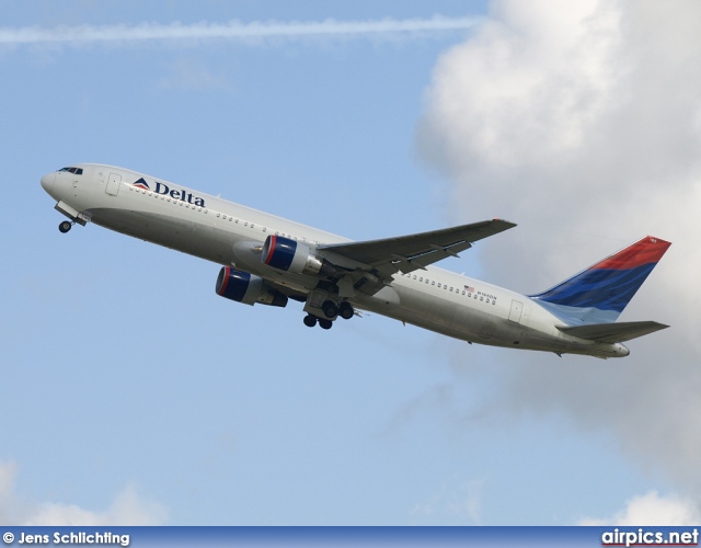 N195DN, Boeing 767-300ER, Delta Air Lines