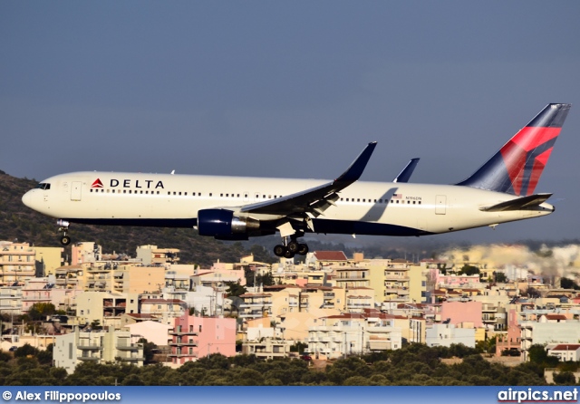 N196DN, Boeing 767-300ER, Delta Air Lines