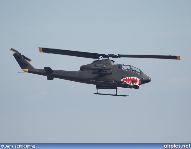 N2734D, Bell AH-1W Cobra, Private