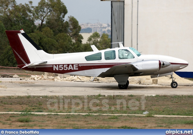 N55AE, Beech 95-C55 Baron, Private