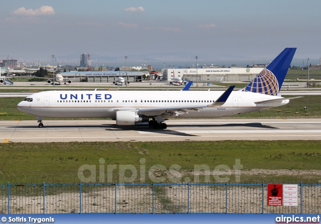 N673UA, Boeing 767-300ER, United Airlines