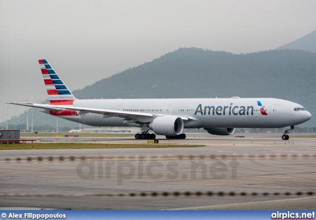 N728AN, Boeing 777-300ER, American Airlines