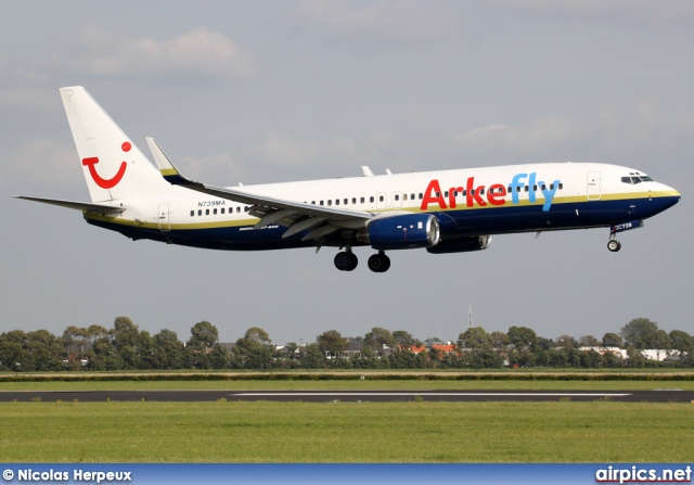 N739MA, Boeing 737-800, Arkefly