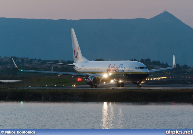 N739MA, Boeing 737-800, Arkefly