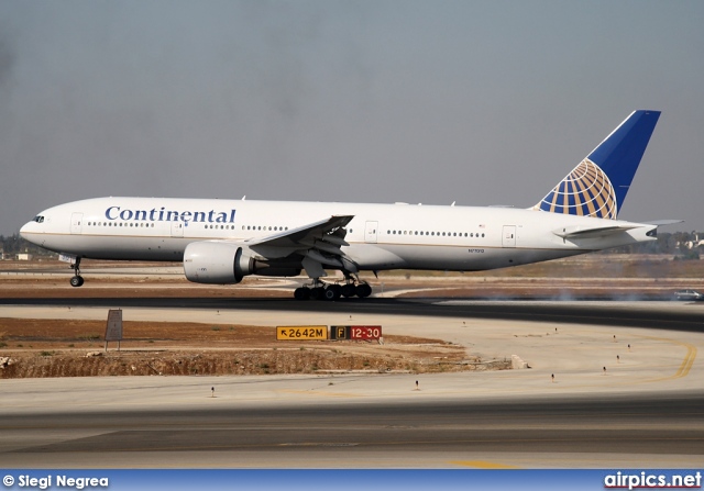 N77012, Boeing 777-200ER, Continental Airlines