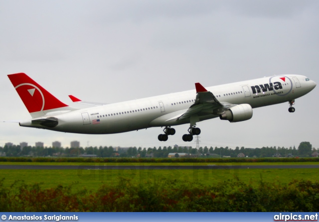 N802NW, Airbus A330-300, Northwest Airlines