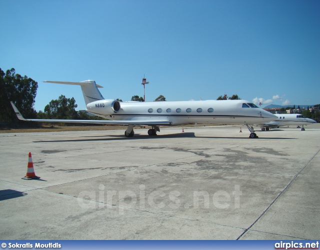 N88D, Gulfstream V, Private