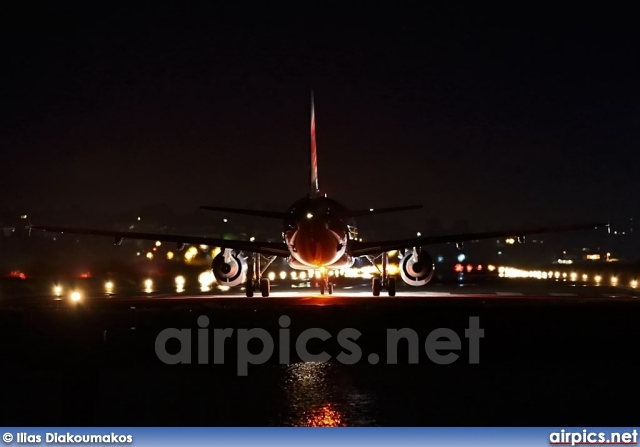 OE-LEB, Airbus A320-200, Niki