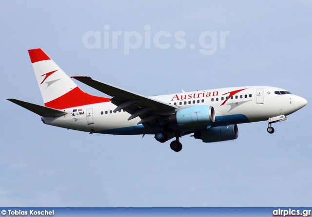 OE-LNM, Boeing 737-600, Austrian