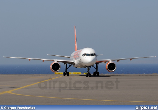 OH-AFJ, Boeing 757-200, easyJet