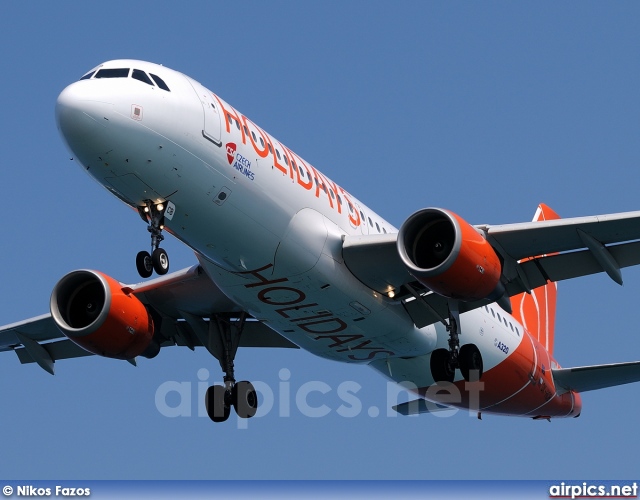 OK-HCB, Airbus A320-200, HOLIDAYS Czech Airlines