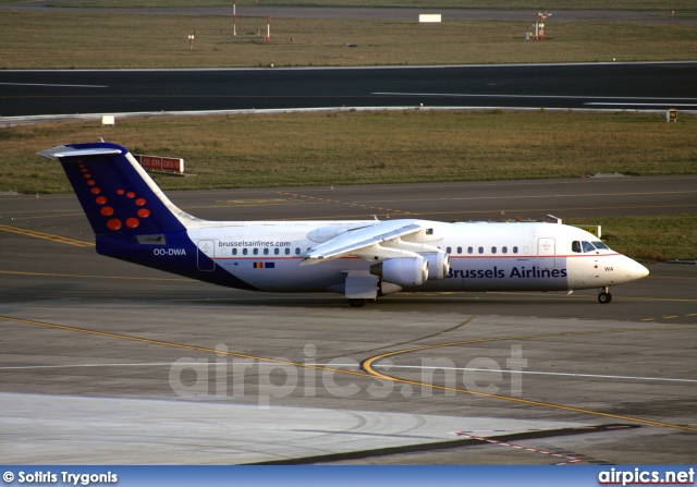 OO-DWA, British Aerospace Avro RJ100, SN Brussels Airline