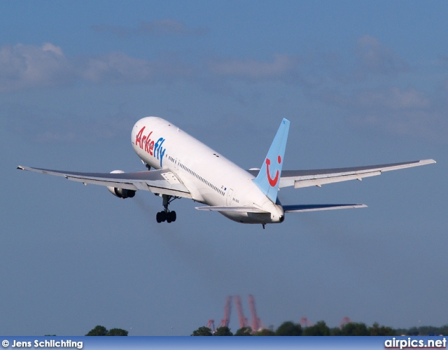 PH-AHX, Boeing 767-300ER, Arkefly